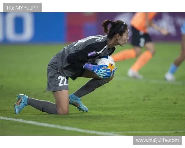 中超联赛激战正酣 各队争夺冠军荣耀 谁将笑到最后